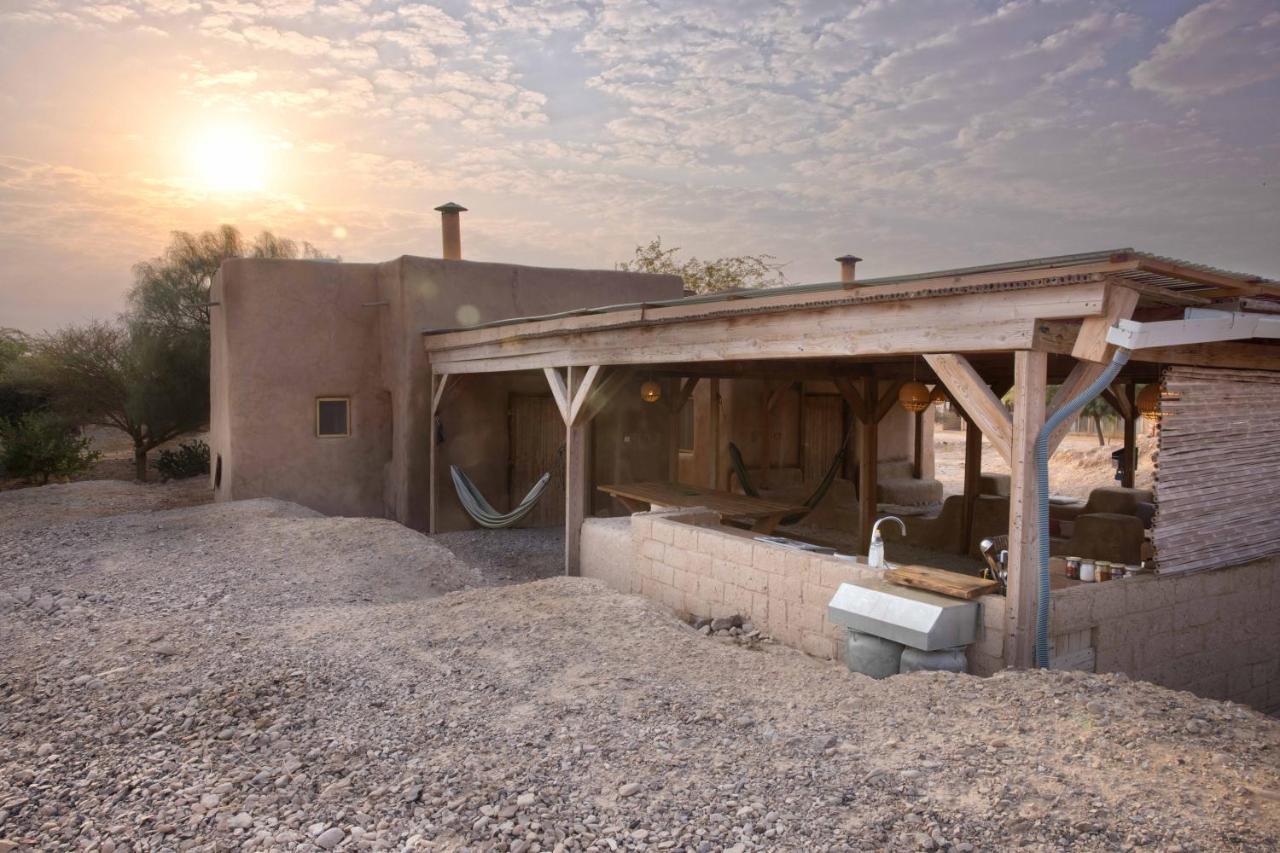 Desert Days Mud Cabin'S Resort Tzukim Exterior foto